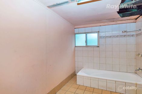 Property photo of 7 Jacob Street Dinmore QLD 4303