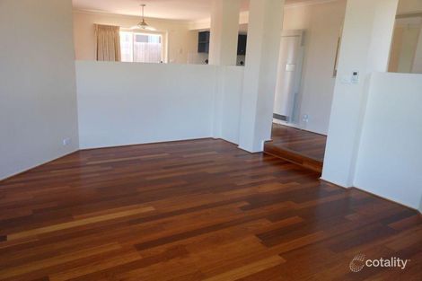 Property photo of 14 Unwin Avenue Jerrabomberra NSW 2619