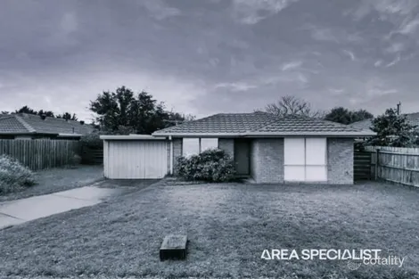 Property photo of 18 Sherriff Rise Pakenham VIC 3810