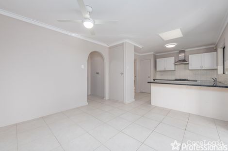 Property photo of 25 Bampton Way Warnbro WA 6169