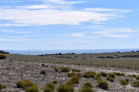 Property photo of 600 Doug Road Dudley West SA 5222