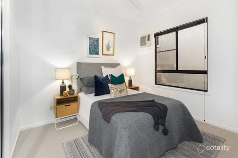Property photo of 10/23-25 Echlin Street West End QLD 4810
