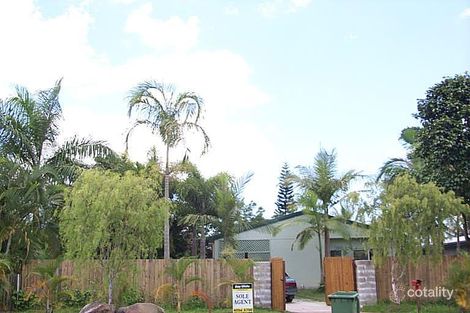 32 Robert Rd, Bentley Park, QLD 4869