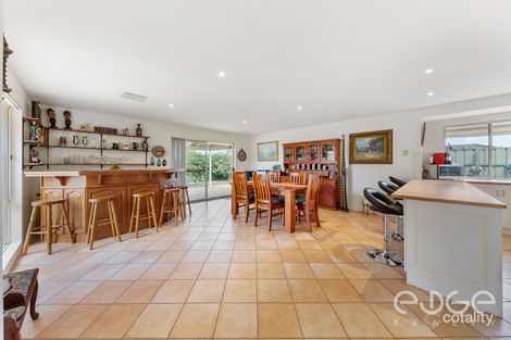 Property photo of 5 Pinehurst Court Craigmore SA 5114