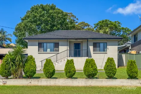 25 London Dr, West Wollongong, NSW 2500