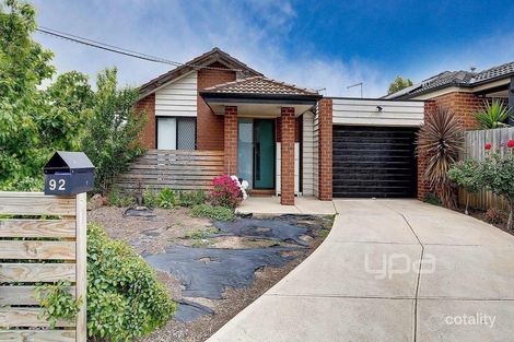 Property photo of 92 Malmsbury Drive Meadow Heights VIC 3048