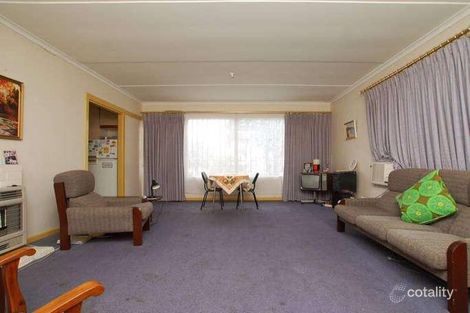 Property photo of 2 Warragul Street Dallas VIC 3047