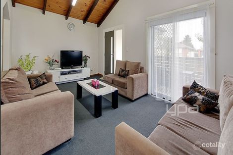 Property photo of 92 Malmsbury Drive Meadow Heights VIC 3048