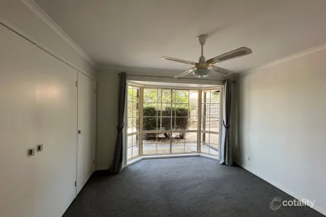 Property photo of 5 Cromie Drive Warragul VIC 3820