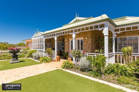 Property photo of 61 Beaumaris Boulevard Ocean Reef WA 6027
