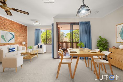 17 Rowe Pl, Phillip, ACT 2606