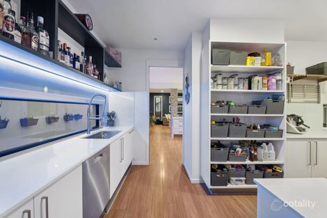 Property photo of 20 Windward Place Jacobs Well QLD 4208