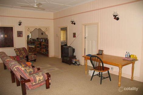 Property photo of 63 Drayton Terrace Wynnum QLD 4178