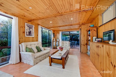 Property photo of 3 Ikara Close Kings Park VIC 3021