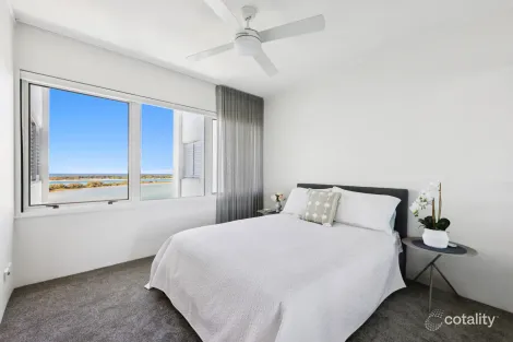 Property photo of 49/326-342 Marine Parade Labrador QLD 4215