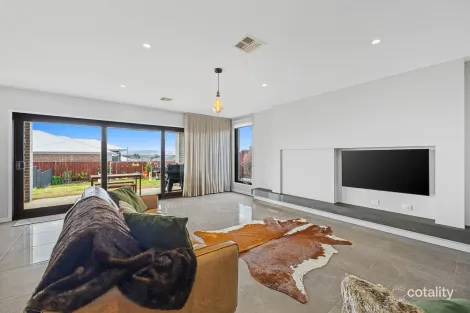Property photo of 58 Morand Street Gisborne VIC 3437