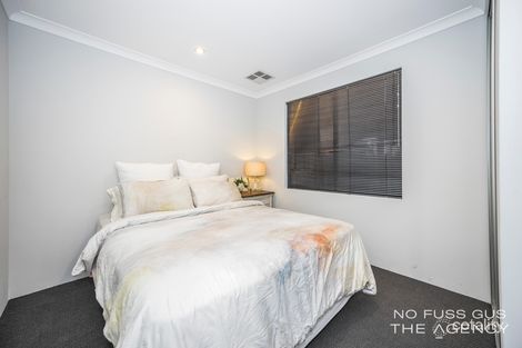 Property photo of 32 Santapola Approach Alkimos WA 6038