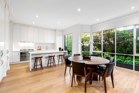 Property photo of 5 Hendra Court Elsternwick VIC 3185