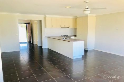 Property photo of 32 Cootamundra Circuit Harkness VIC 3337