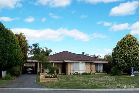 2 Hummingbird Gdns, Ballajura, WA 6066