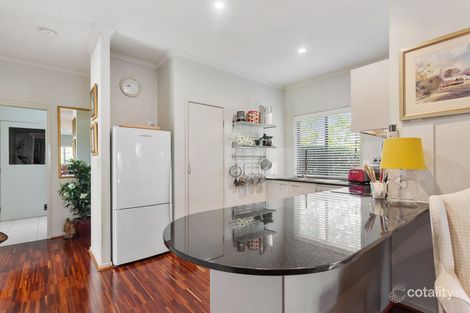 Property photo of 2 Flores Street Parrearra QLD 4575