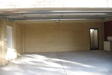 Property photo of 5A Banksia Circle Thornlie WA 6108