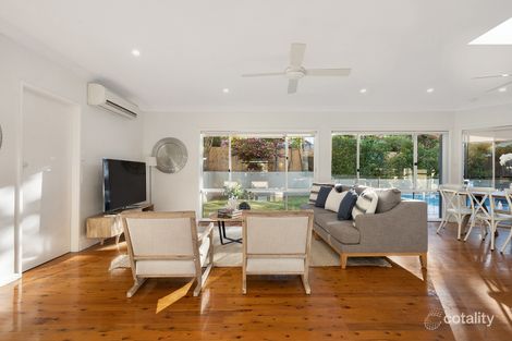 Property photo of 28 Jimada Avenue Frenchs Forest NSW 2086