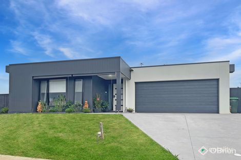 24 Mangrove St, Warragul, VIC 3820