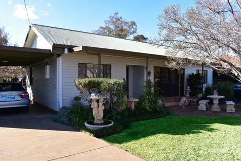 2 Truman Ave, Wellington, NSW 2820