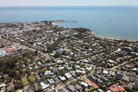 Property photo of 11 Morven Street Mornington VIC 3931