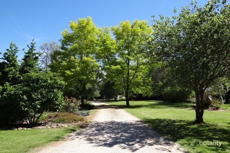 92 Station St, Porepunkah, VIC 3740