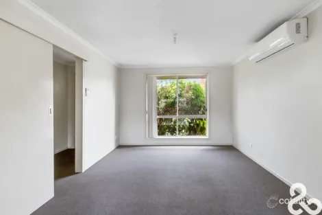 Property photo of 1/15 Darebin Boulevard Reservoir VIC 3073