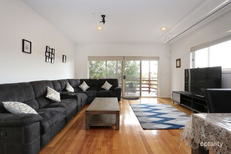 Property photo of 7/29-31 Ashleigh Crescent Meadow Heights VIC 3048