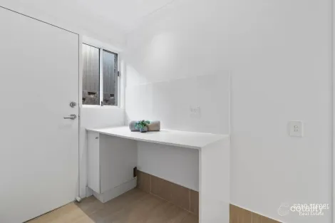 Property photo of 12 Monroe Court Oxenford QLD 4210