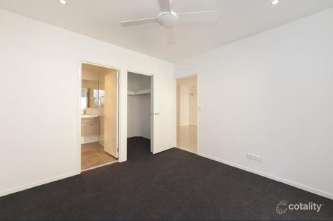 Property photo of 12 Montrose Road Taringa QLD 4068