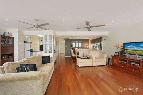 87 Albion Ave, Miami, QLD 4220