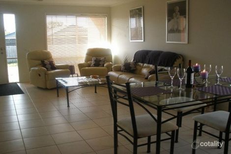 Property photo of 8 Lucy Place Carrum Downs VIC 3201