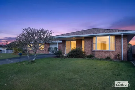 Property photo of 2/35 The Halyard Yamba NSW 2464