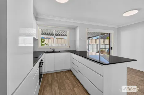 Property photo of 2/35 The Halyard Yamba NSW 2464