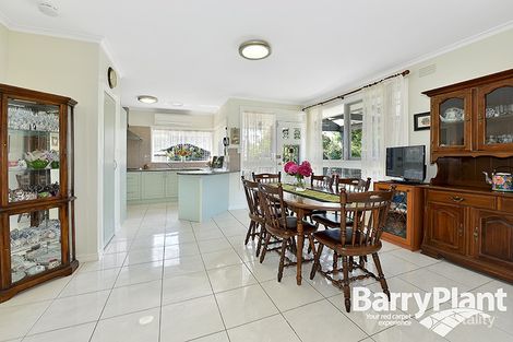 Property photo of 30 Rivett Crescent Mulgrave VIC 3170