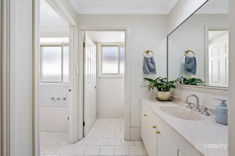 Property photo of 18 Warragamba Crescent Jamisontown NSW 2750