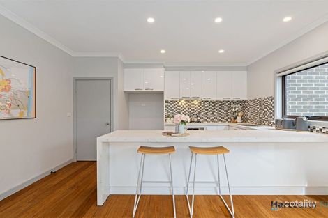 Property photo of 2/3 Ian Grove Burwood VIC 3125