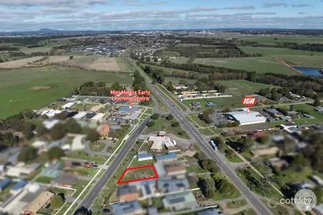 Property photo of 11 Raglan Street Miners Rest VIC 3352