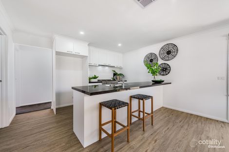 Property photo of 18 Debut Avenue Tarneit VIC 3029