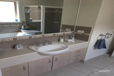 Property photo of 9 Rebecca Way Yarrawonga VIC 3730