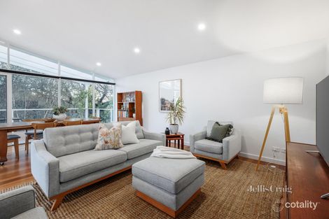 Property photo of 128 Napoleon Street Eltham VIC 3095