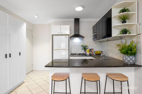 Property photo of 25/40 Bell Street Kangaroo Point QLD 4169