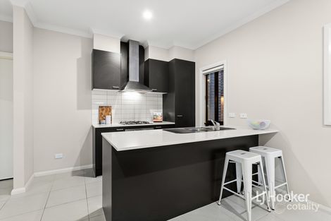 Property photo of 8 Postema Drive Point Cook VIC 3030