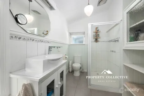 Property photo of 64 High Street Beechworth VIC 3747