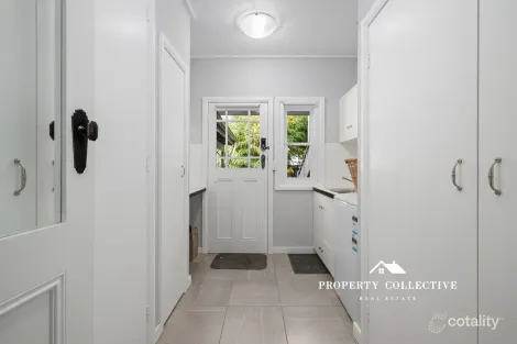 Property photo of 64 High Street Beechworth VIC 3747